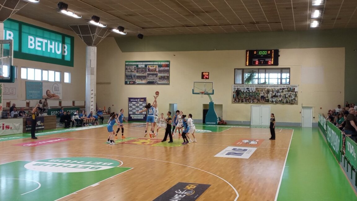 „Берое Стара Загора“ – „Монтана 2003“ 1:2 победи