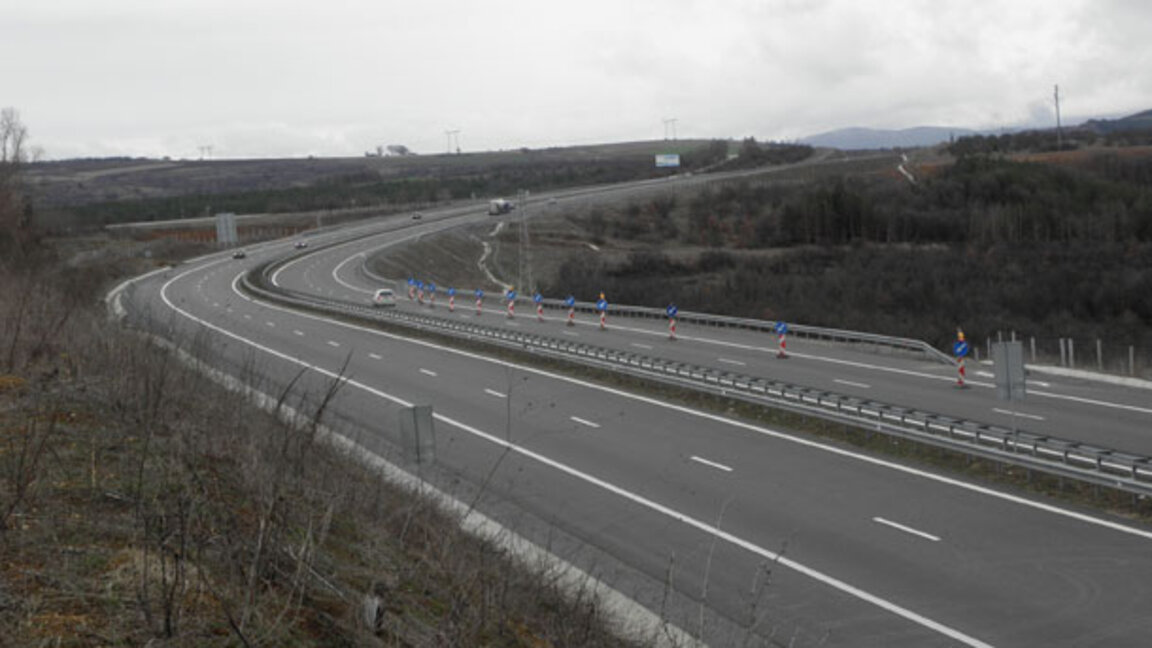 Възстановено е движението на АМ „Струма“ в посока ГКПП „Кулата“