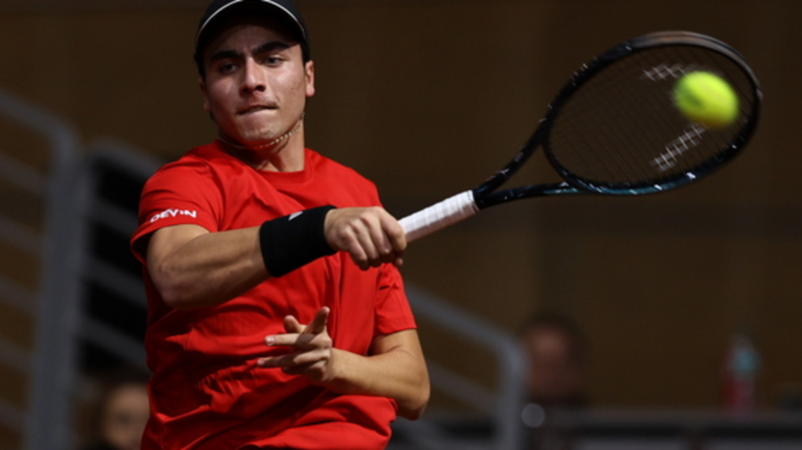 Иван Иванов