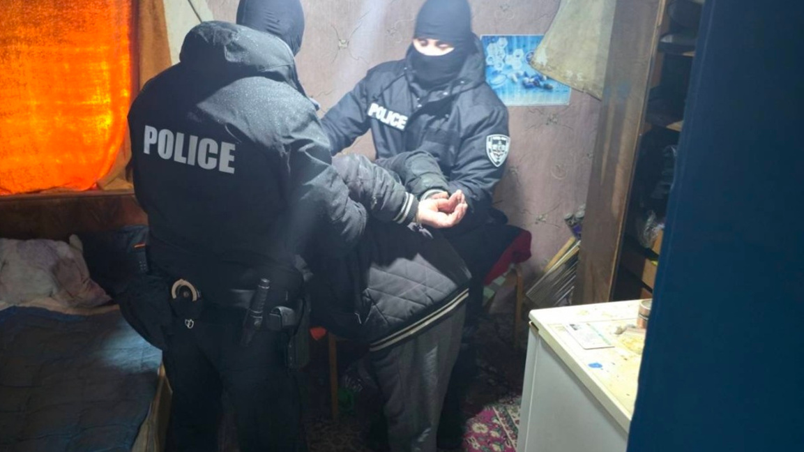Двама задържани при полицейска операция в община Полски Тръмбеш 