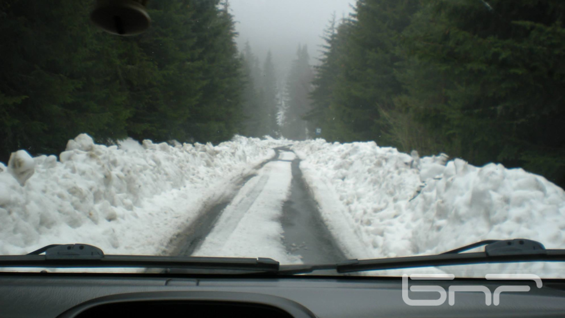АПИ призовава шофьорите да пътуват с подготвени за зимата автомобили
