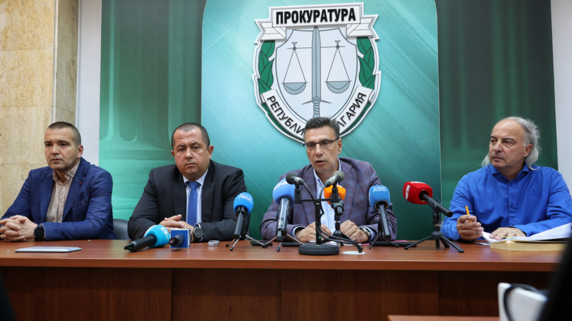 Хванаха шефа на ВиК в Несебър и Поморие с 8000 евро белязани пари