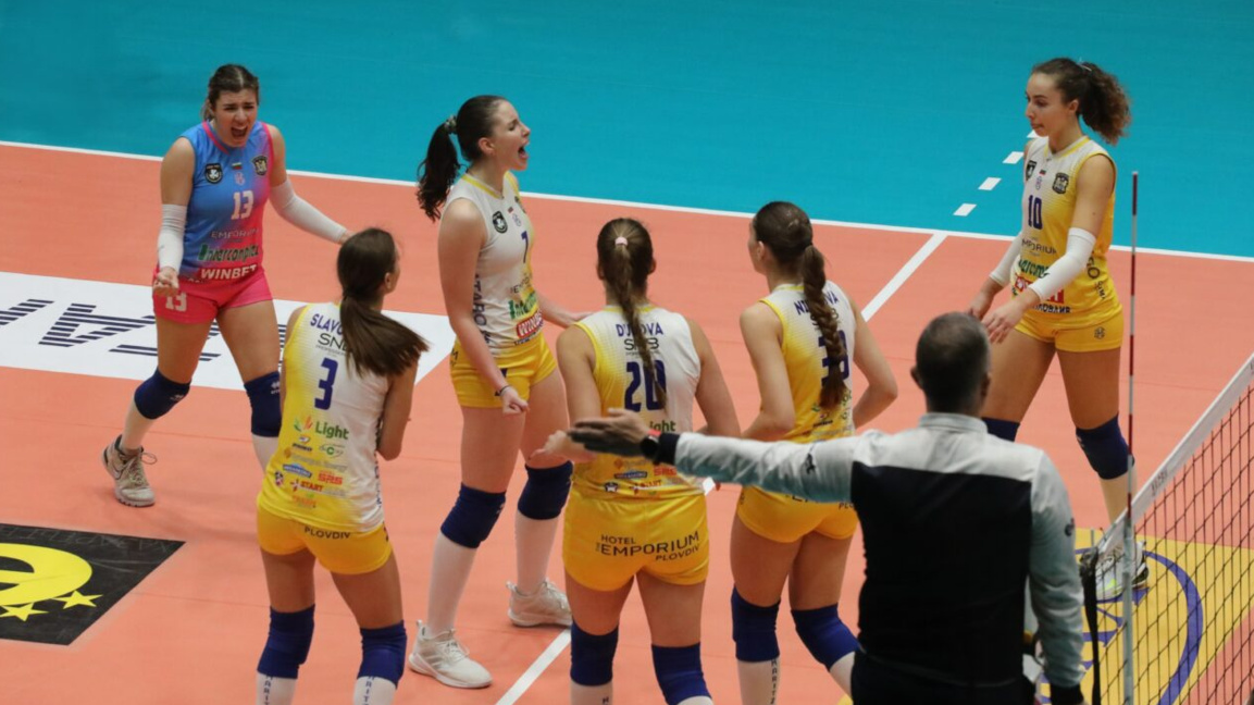 ВК Марица разби с 3:0 ЦПВК