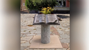 Откриват паметник на журналистиката на пл. "Журналист"