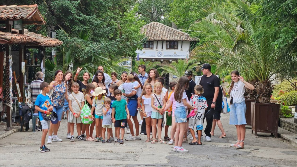 A lesson on Bulgaria…with children from "Assen and Iliya Peykovi" school in Rome