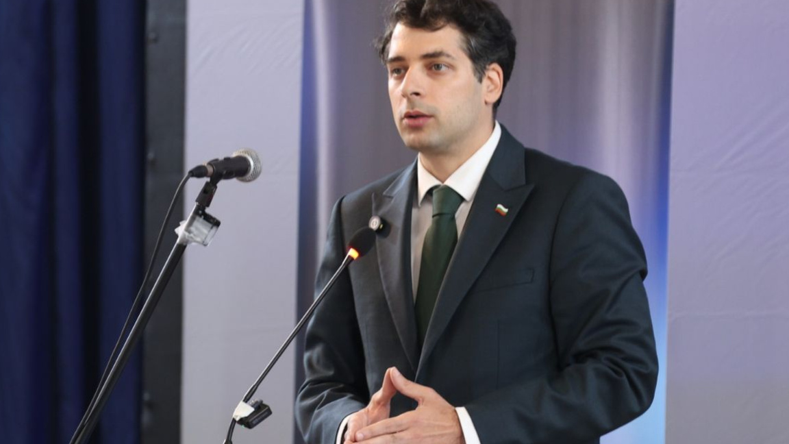 Hükümet gelir vergisindeki düz vergi sistemini kaldırmayacak