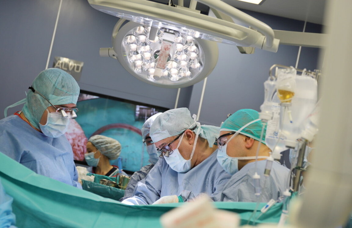 Trei români au primit o șansă la viață datorită unui donator din Bulgaria