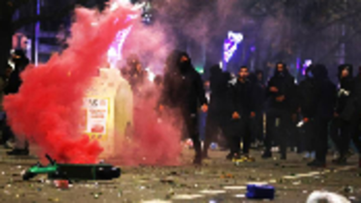 Manifestation à Sofia : scènes de vandalisme et provocations…