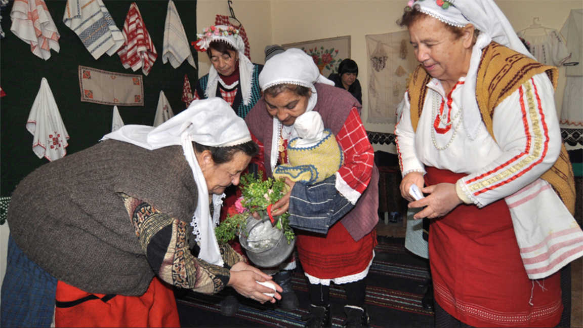Празнуваме Бабинден