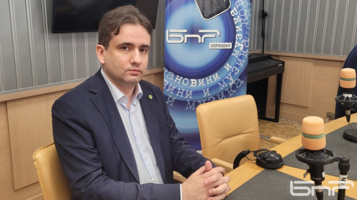 Божидар Божанов