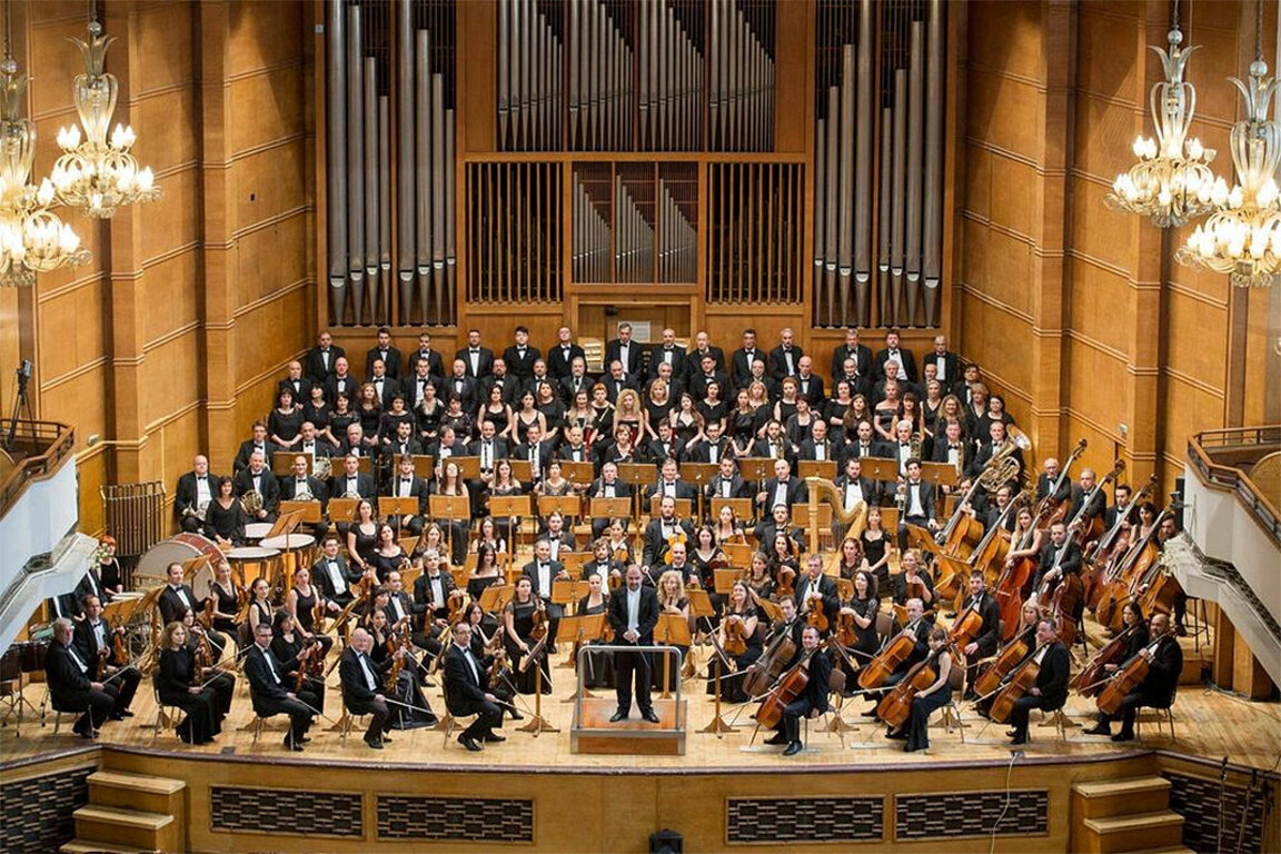 Orchestra Filarmonică din Sofia va prezenta în premieră un nou concert de Dobrinka Tabakova