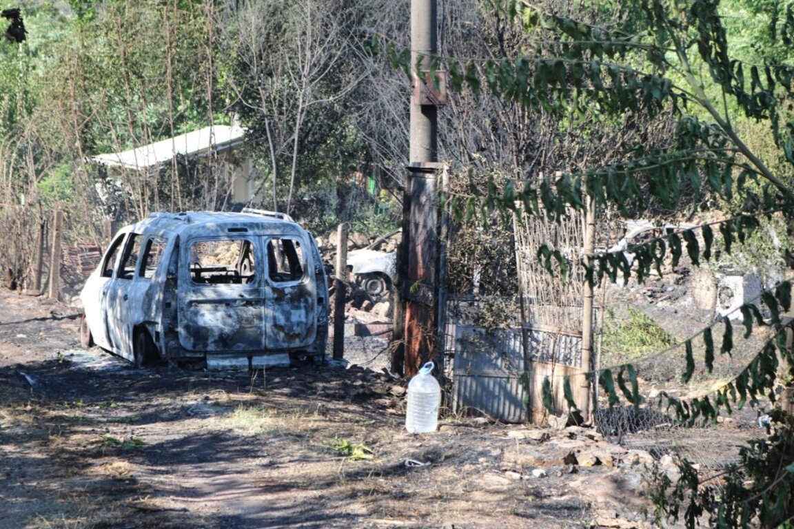Овладени са пожарите в Русенско