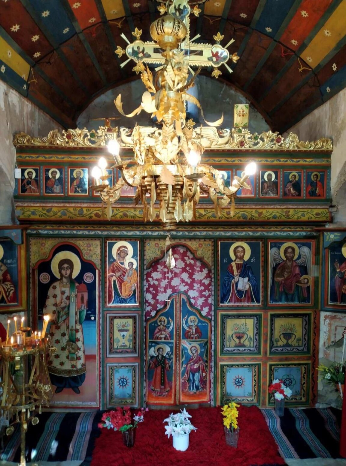 Чудната история на църквата "Св. Николай Чудотворец" в радомирското село Долни Раковец