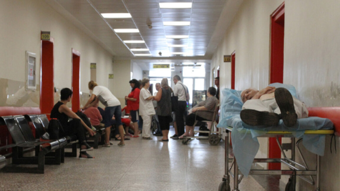 Започва доставката на ново поколение дихателни апарати за 105 болници