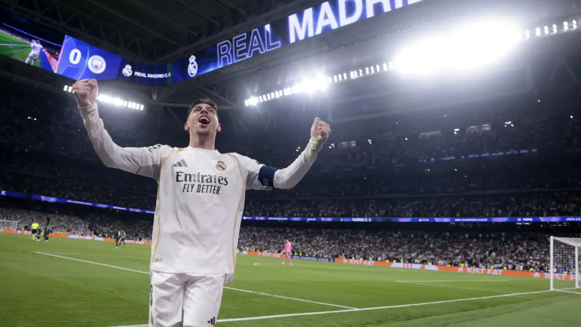 Валверде блесна с хеттрик срещу Манчестър Сити