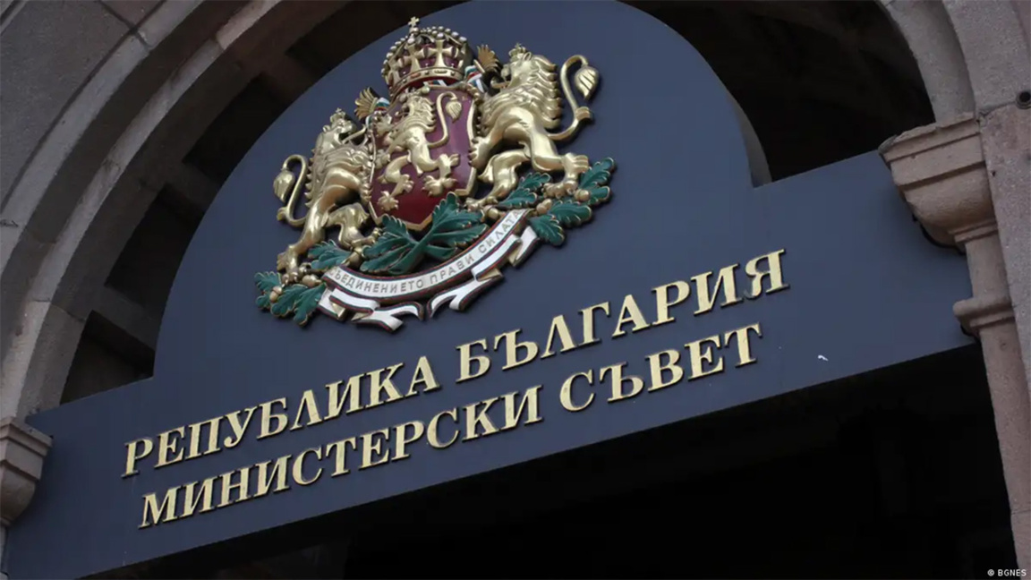 Τρία υπουργεία με νέους υφυπουργούς 