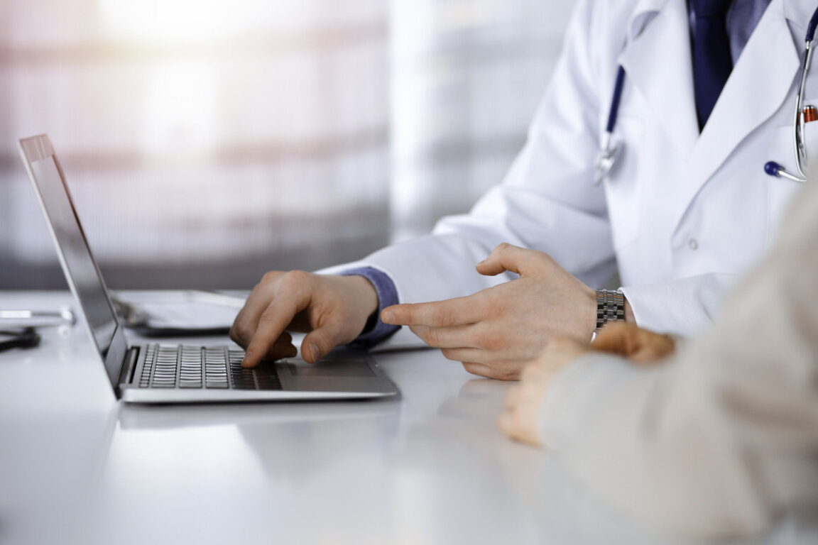 Улеснен достъп на медицинските специалисти в училищата до здравните данни на децата