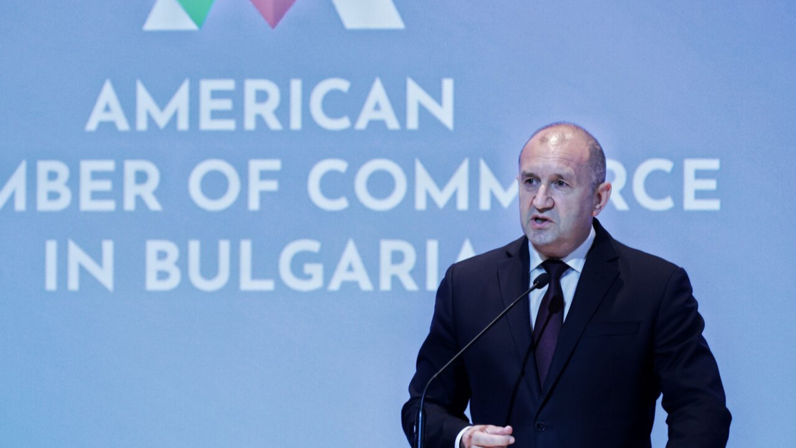 El primer ministro insta a las empresas estadounidenses a invertir en Bulgaria