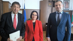 Двама министри се срещнаха с и.ф. главен прокурор Ваня Стефанова