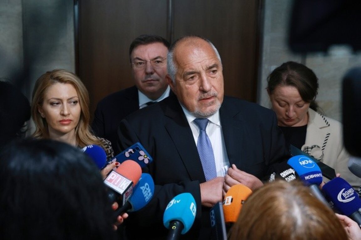 GERB leader Borissov accepts any support on the way to the euro area