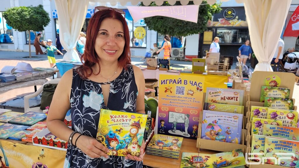 Мая Бочева, илюстратор и автор на детски издания: Интерактивните книжки подкрепят четенето