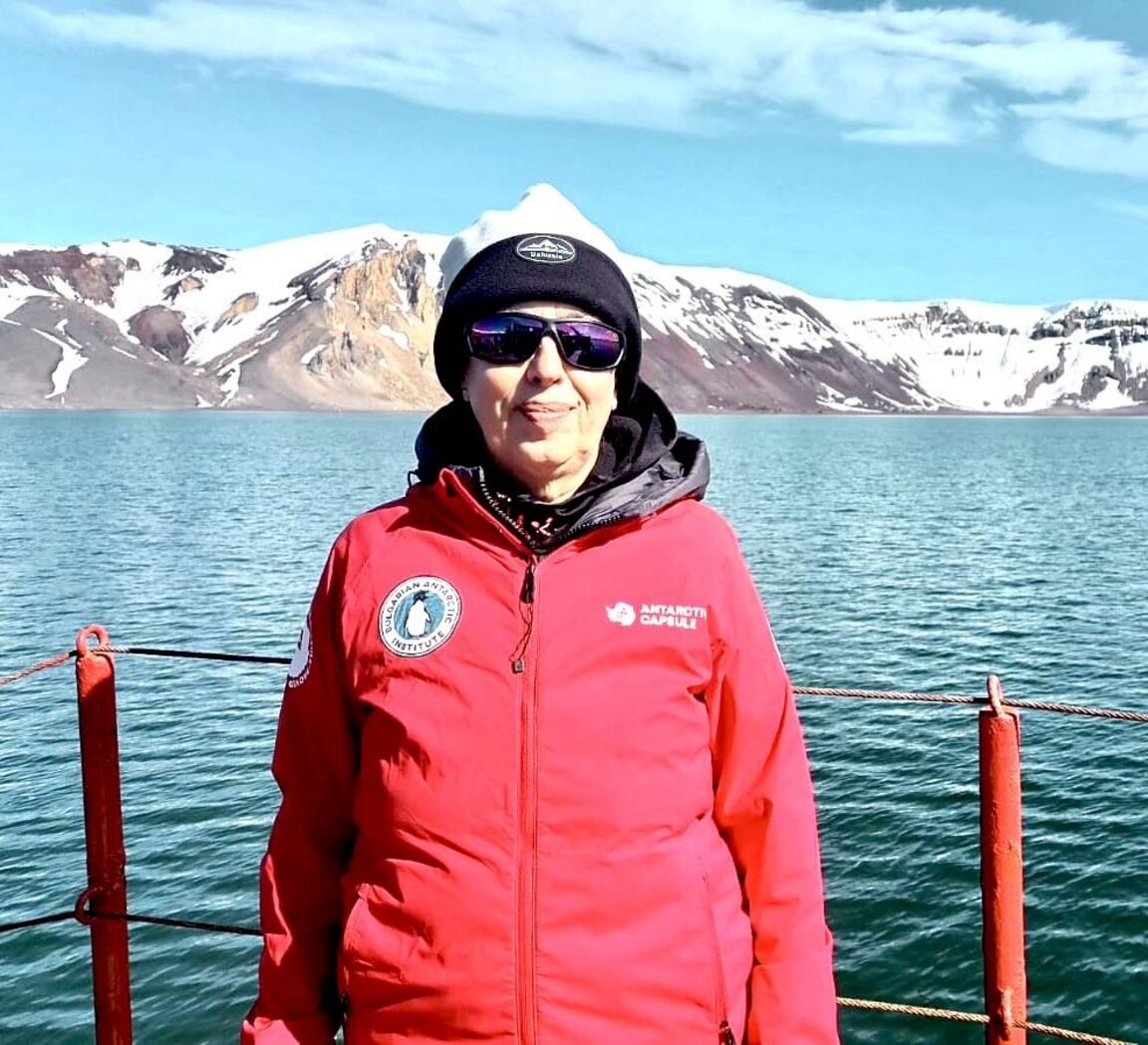 Доцент д-р Райна Христова