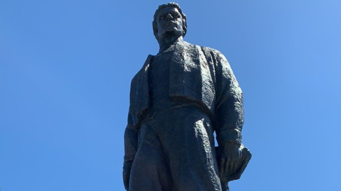 Гражданско поклонение в Ловеч за годишнината от гибелта на Апостола