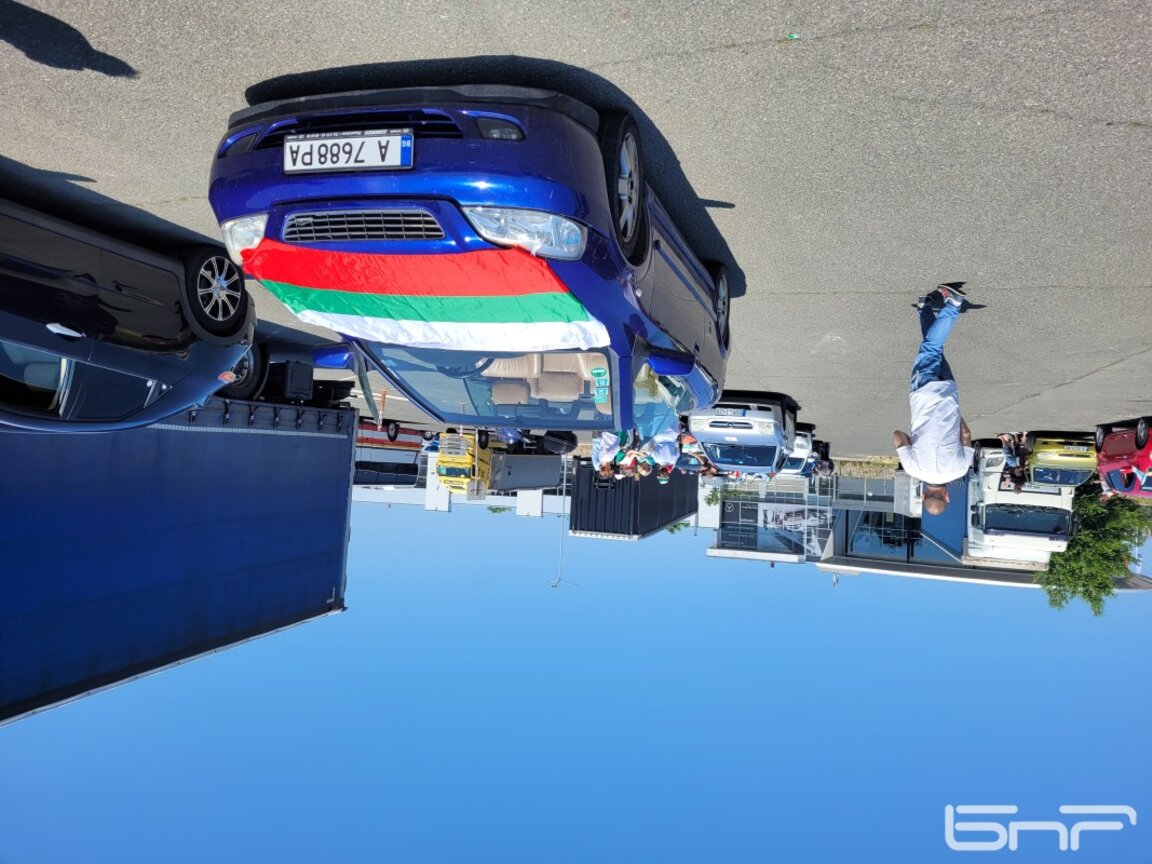 Близо два часа продължи автошествието против еврото в Бургас