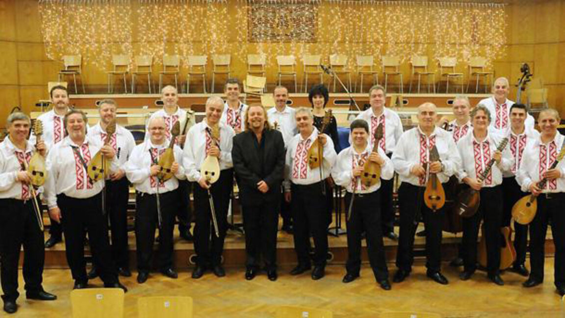Orchestra de muzică populară a Radioului Național din Bulgaria prezintă „Muzica în portrete”