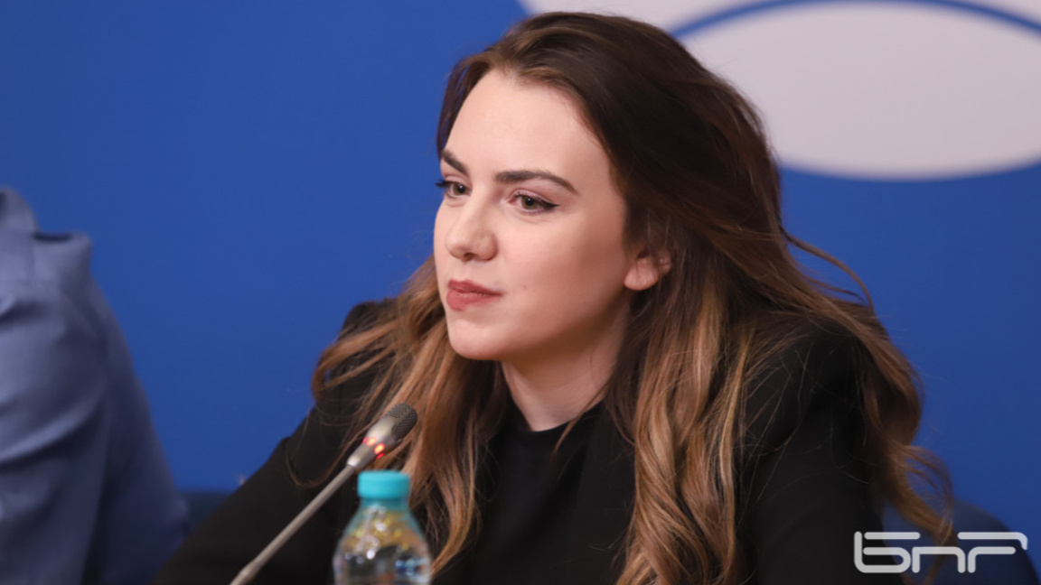 Нургюл Салимова