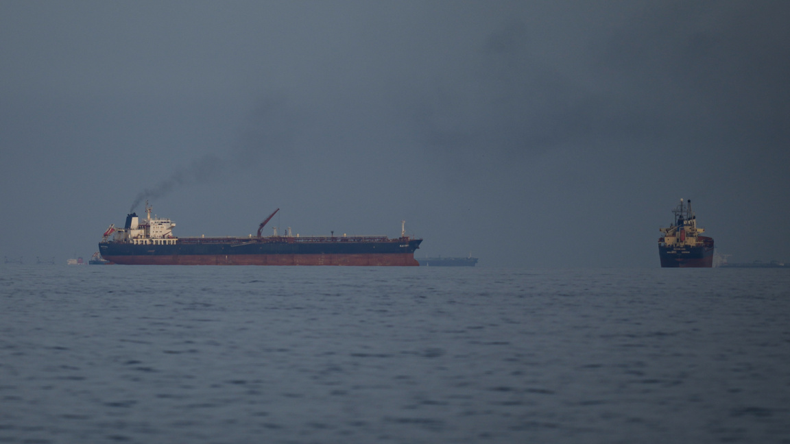 Индонезия преговаря за преминаване на нейни танкери през Ормузкия проток