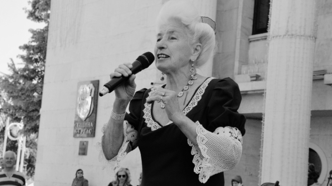 Έφυγε από τη ζωή η θρυλική δημοτική τραγουδίστρια Γιάνκα Ρούπκινα