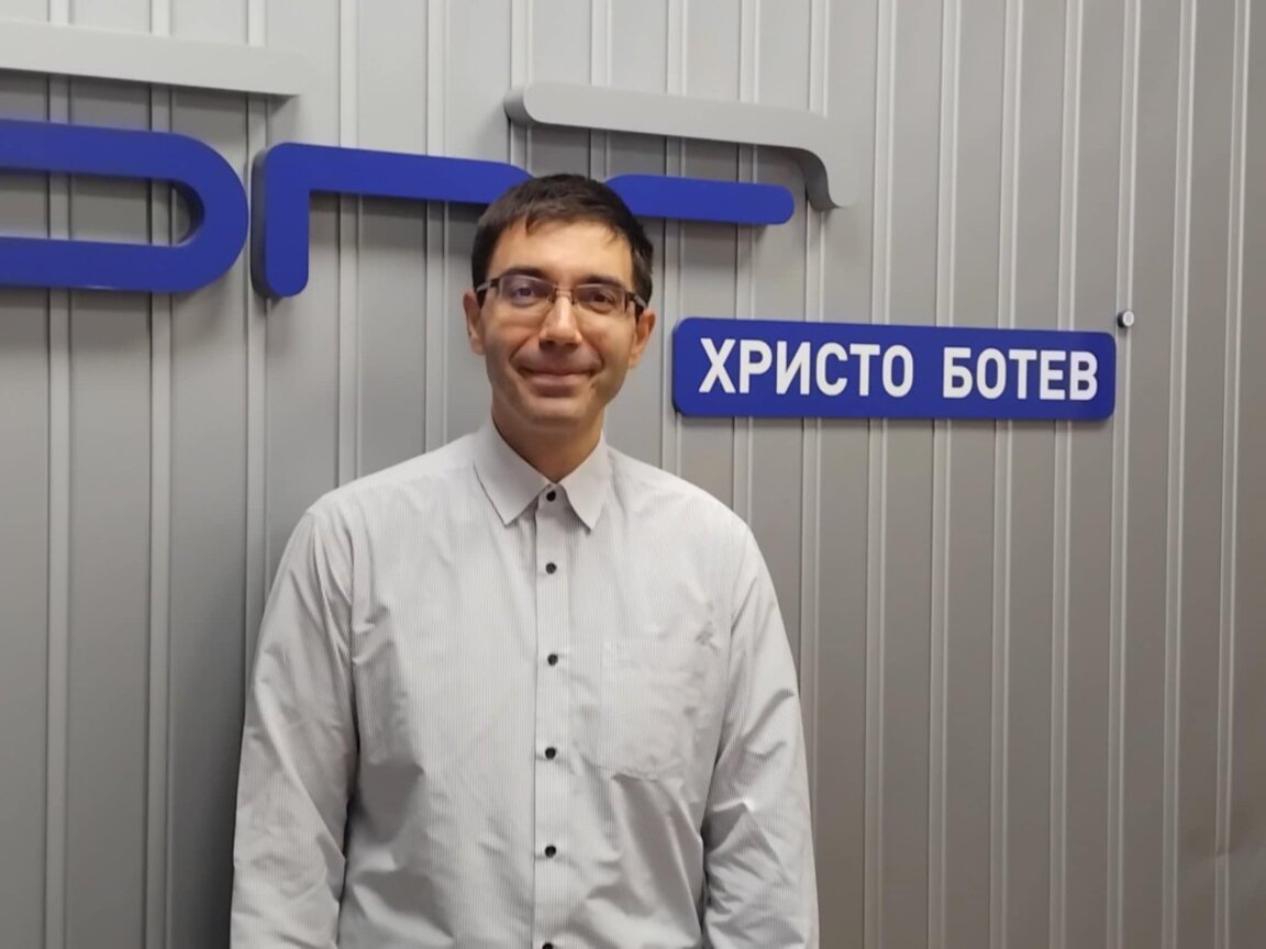 Владимир Божилов