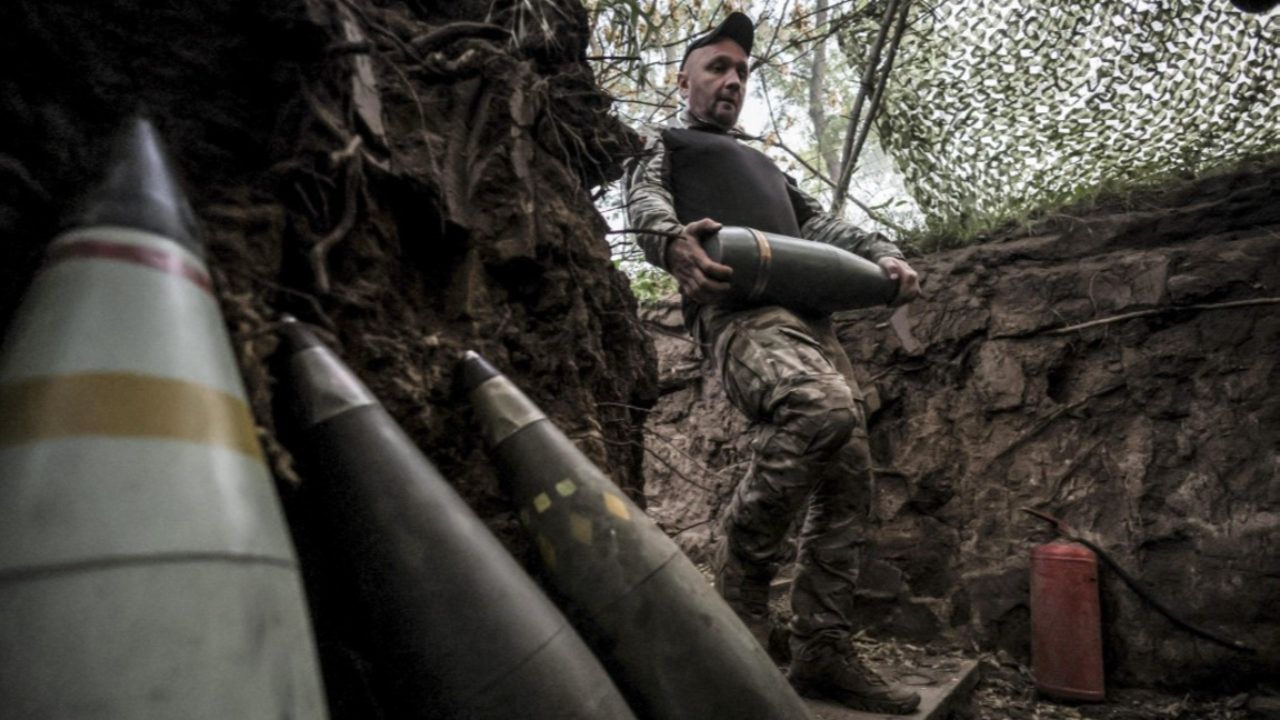 С демилитаризирана зона в Донбас Украйна рискува да загуби и тази земя