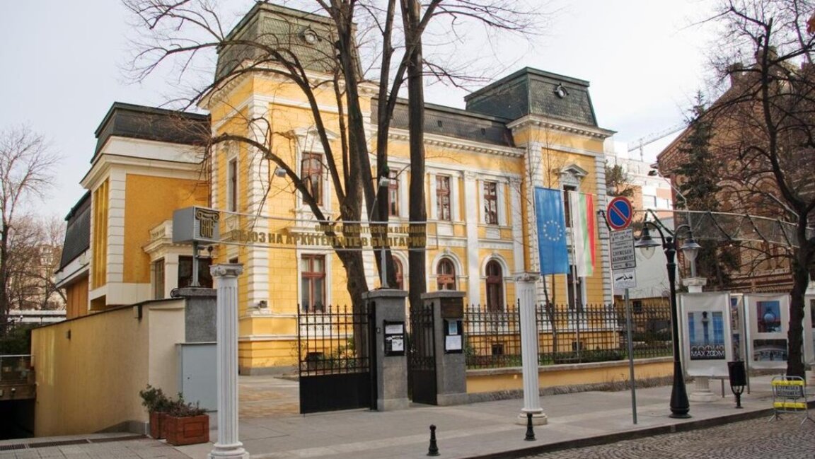 Изложба представя 20 устойчиви архитектурни проекта, реализирани в 16 ...