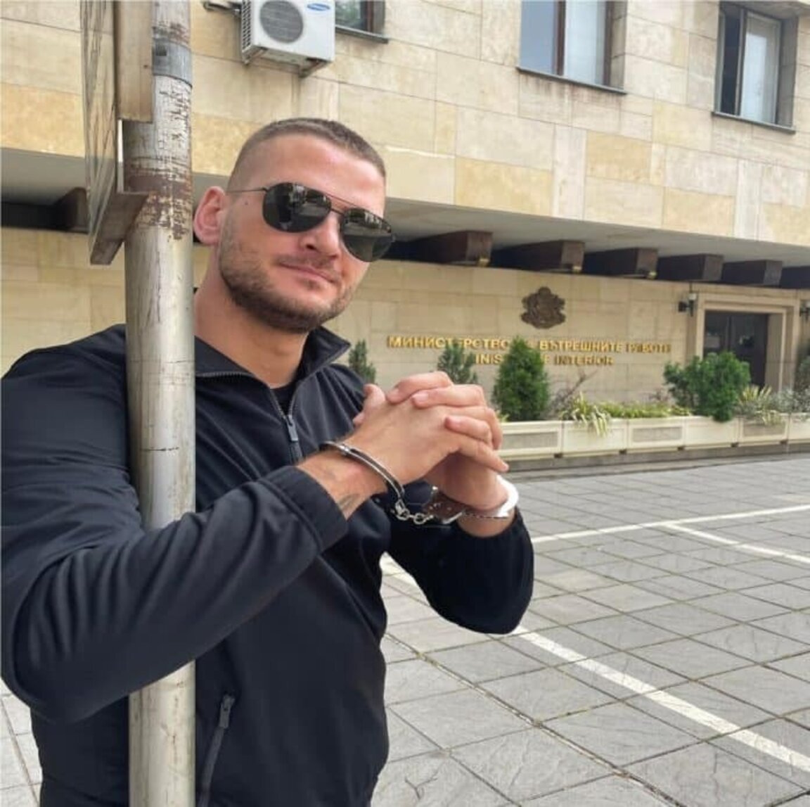 Задържаха за постоянно влогъра Симон Милков