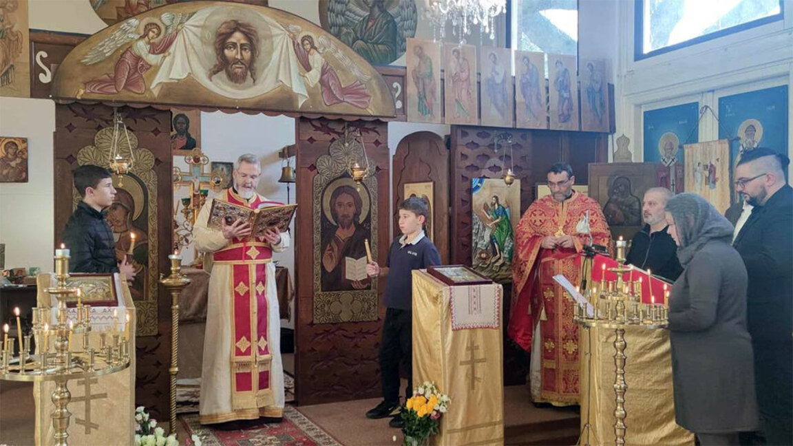 БПЦО "Св. Паисий Хилендарски" в Хага отбеляза своя храмов празник