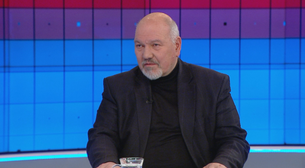 Проф. Александър Маринов: Големият спор е за съдебната власт и за антикорупционната структура
