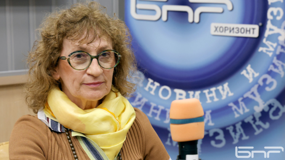 Проф. Анна Кръстева