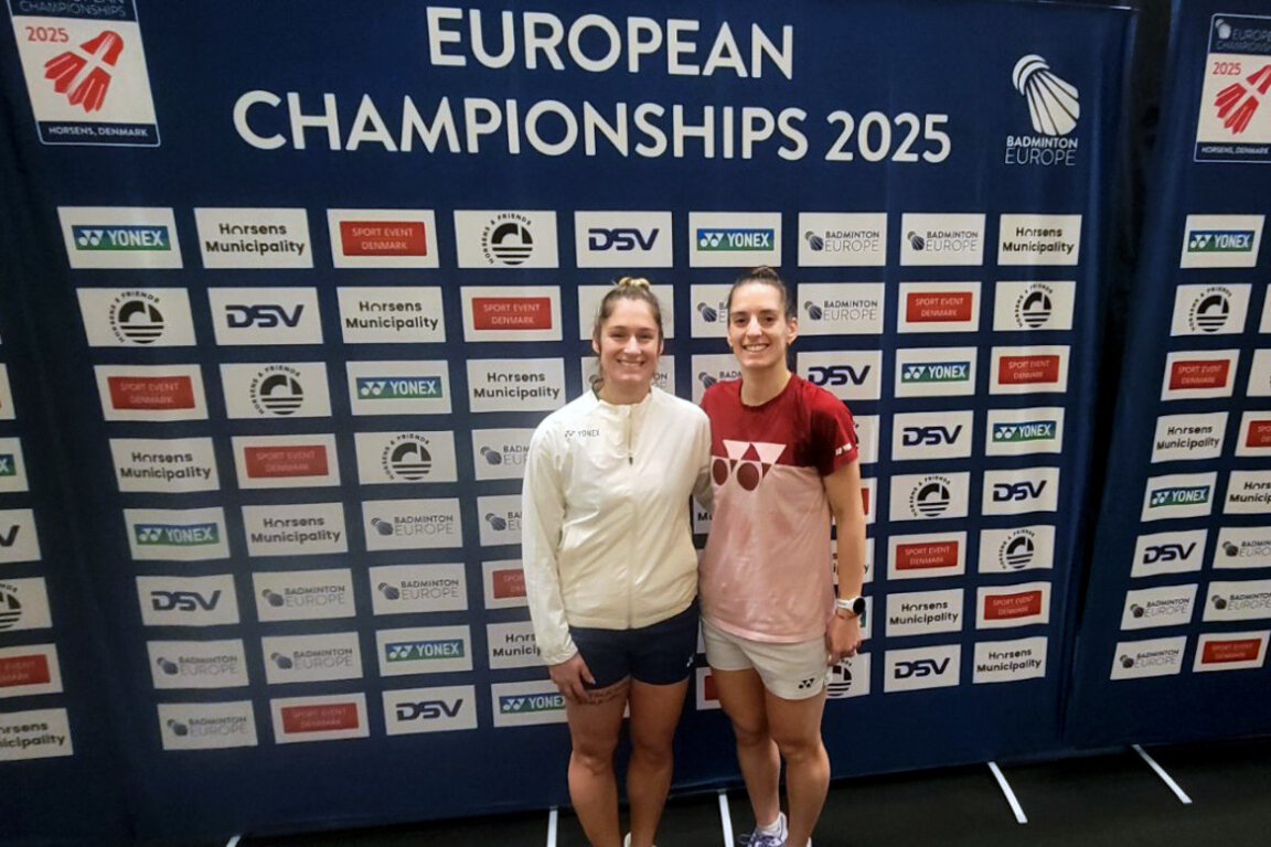 Stoevi kız kardeşler Avrupa Badminton Şampiyonası’nda madalyayı garantiledi