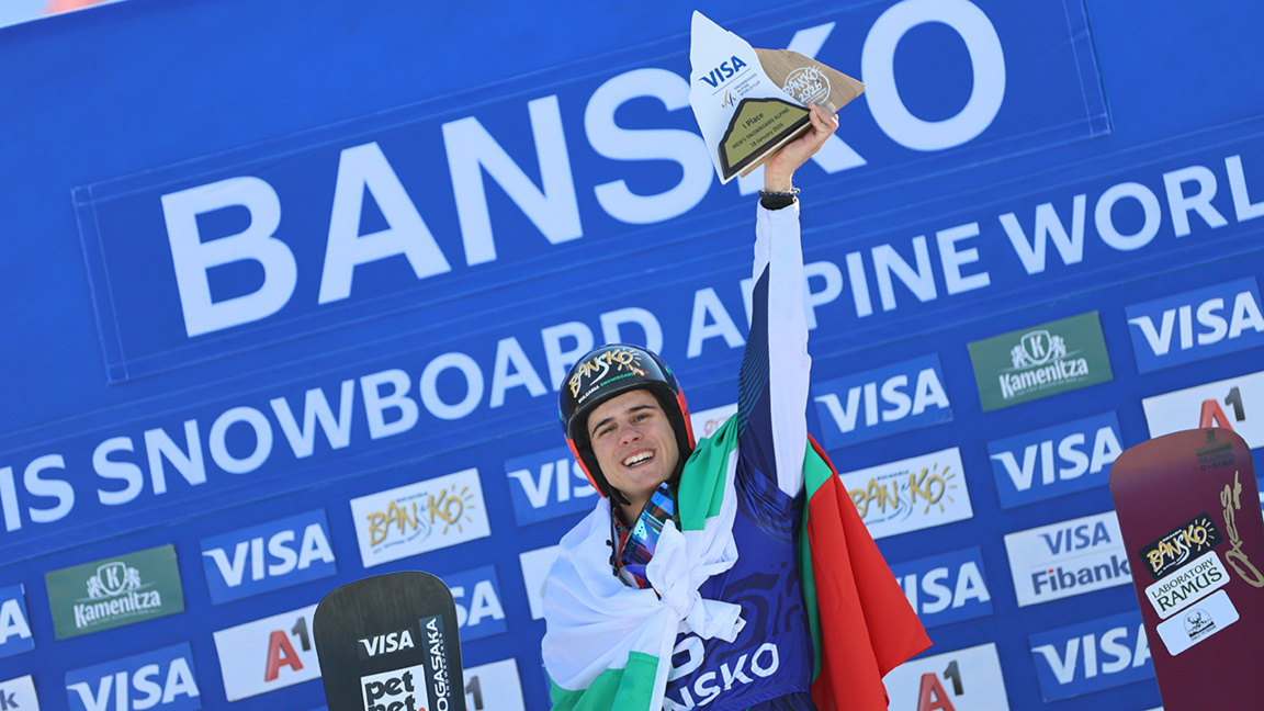 Erstmals gewinnt Terwel Samfirow den Weltcup im alpinen Snowboard