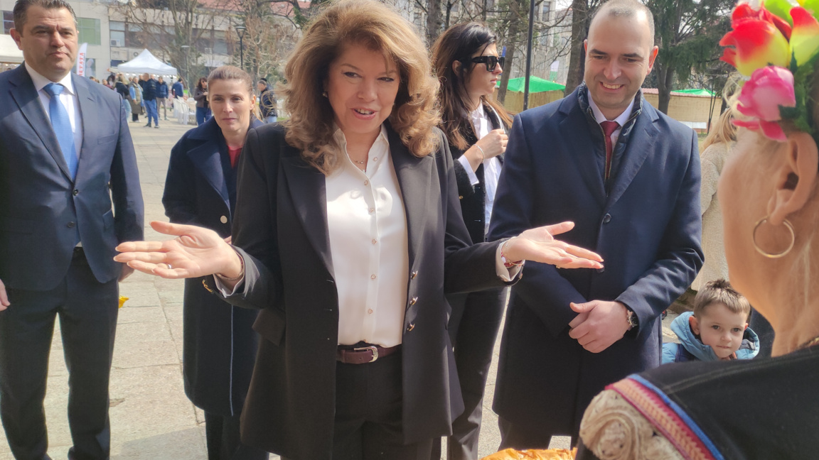 Йотова в Кюстендил: Новина днес няма