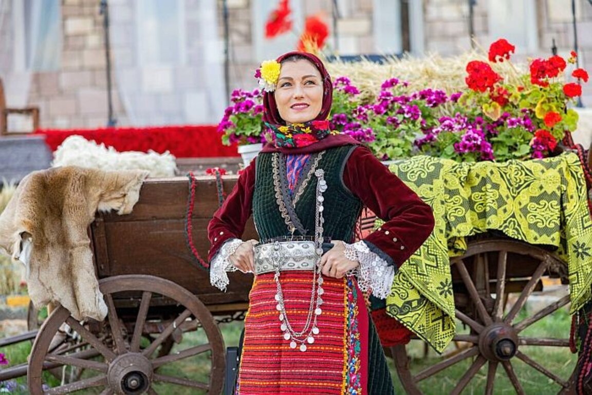 "Събуди деня" с Мария Благоева