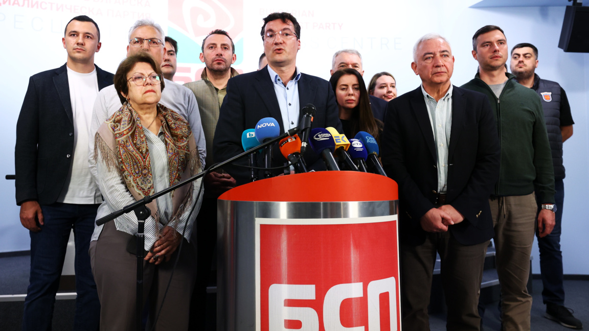 Крум Зарков остава начело на БСП