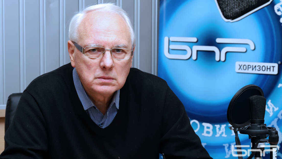 Велизар Енчев