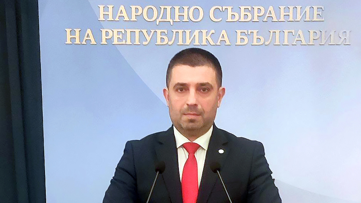 Борис Аладжов
