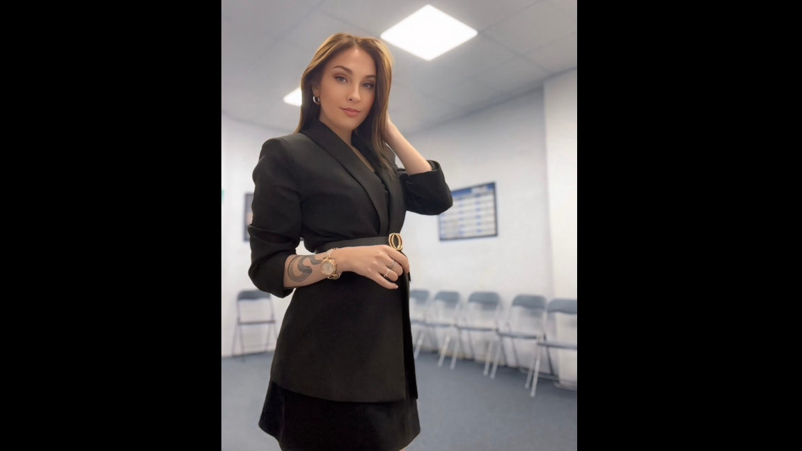 Кари Симеонова