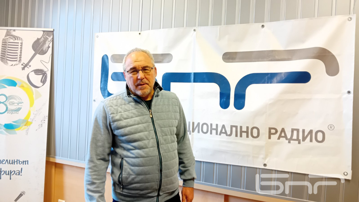 Проф. Александър Караманов