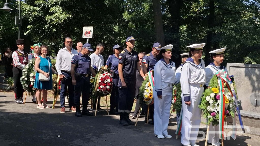 Бургас почете паметта и делото на Апостола на свободата (ВИДЕО)