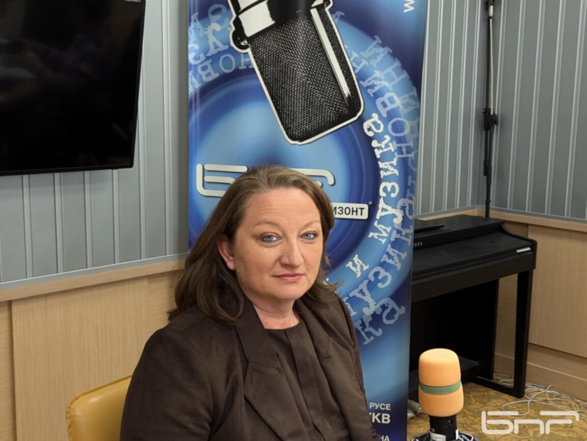 Деница Сачева